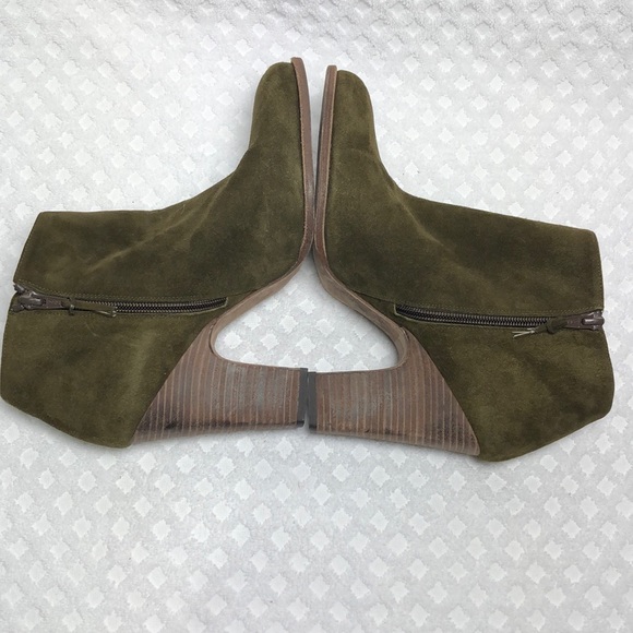 Stuart Weitzman Demigran Ankle Booties Size 9 1/2 - Picture 5 of 8